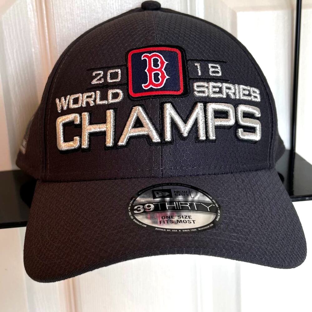 Boston Red Sox New Era 2018 World Series Champion Locker 39THIRTY Flex Hat